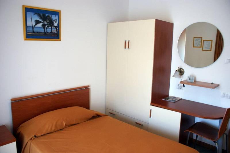 Hotel Il Pino Garlasco Cameră foto